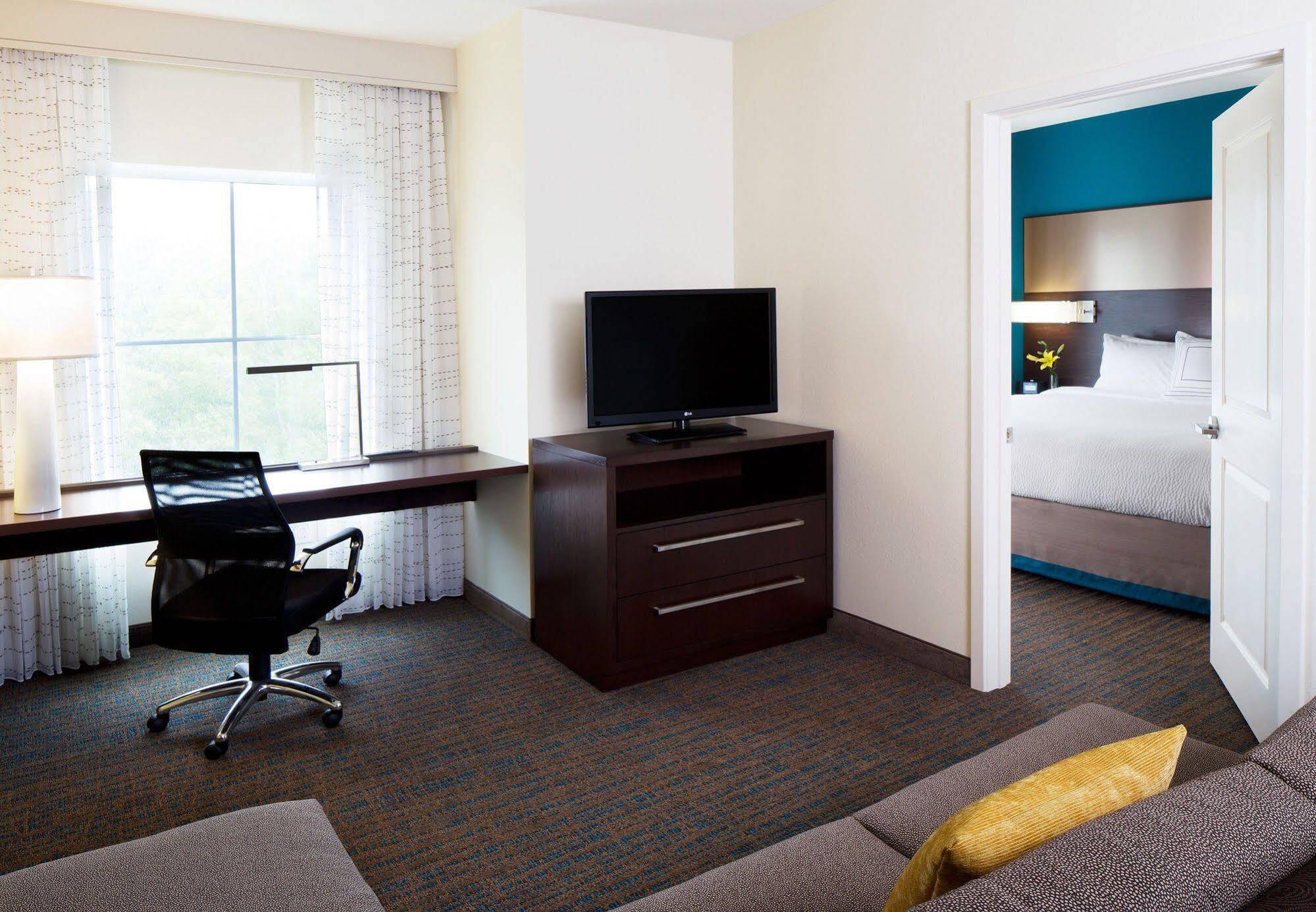 Residence Inn By Marriott Winston-Salem Hanes Mall Exterior photo